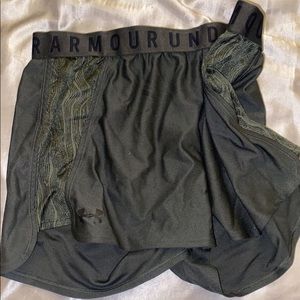 Under Armour logo Shorts